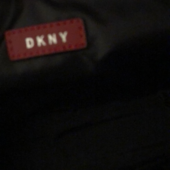 DKNY Red Synthetic Saffiano Large Square Cosmetic ZA Case Bag NWT - Picture 10 of 12